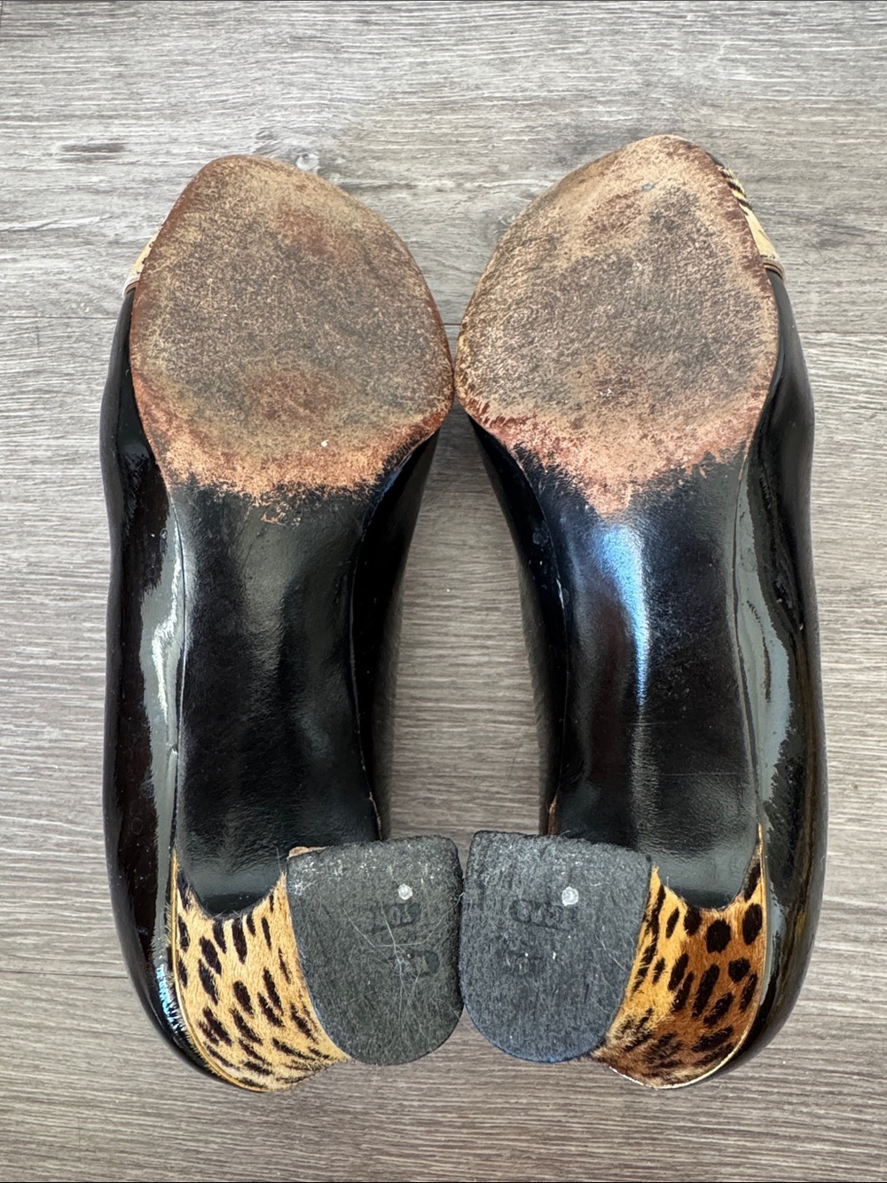 Vintage Black Patent Pumps with Leopard Calf Hair Accent - Picture 6 of 8